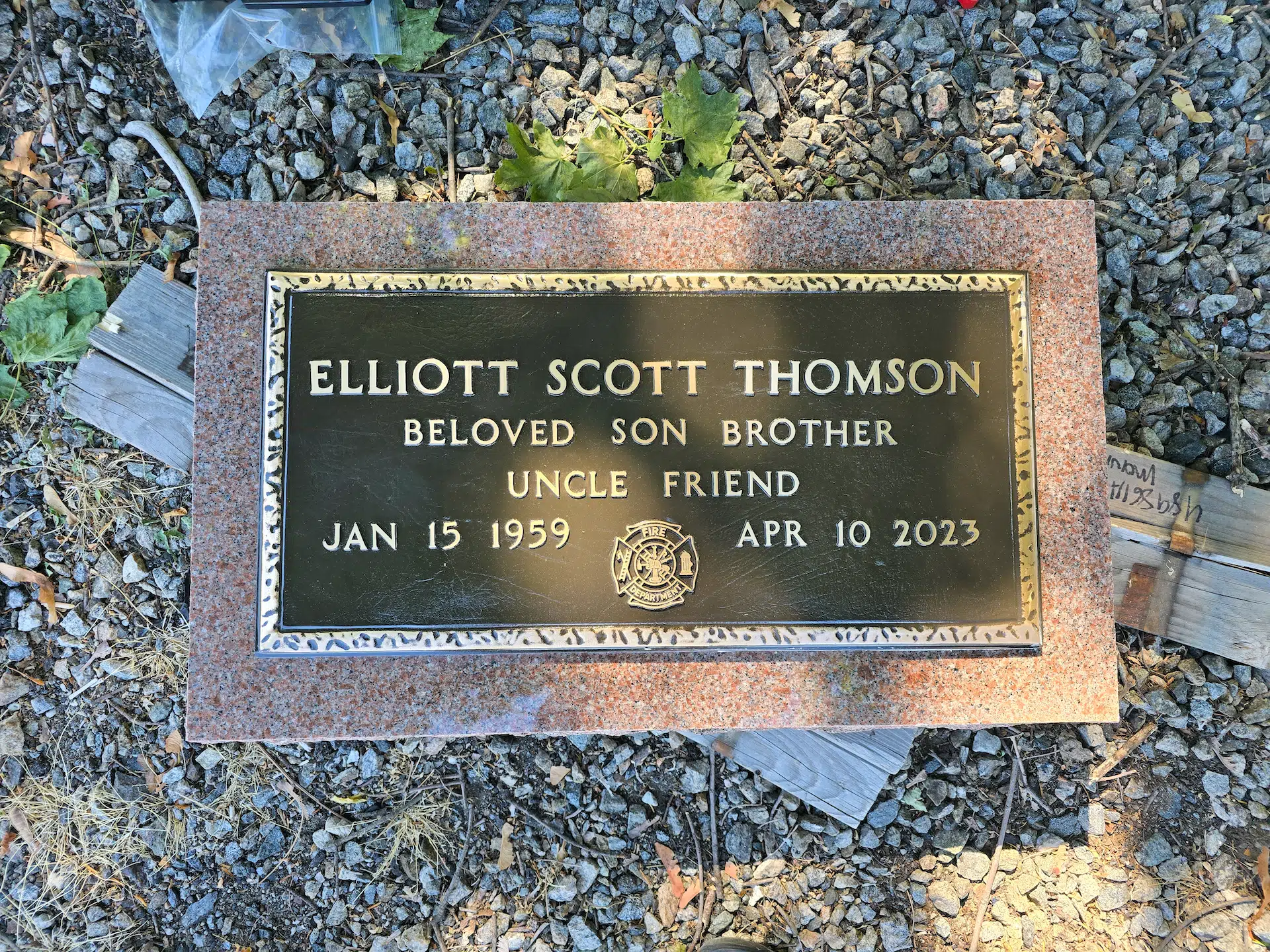 Bronze Bronze Plaque hand-carved by Headstone Plaque Guide in NJ — image 2